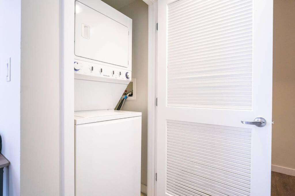June Specials- Suite Spot Dtla- Free Parking For One Car! Los Angeles Ngoại thất bức ảnh