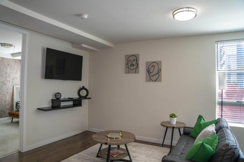 June Specials- Suite Spot Dtla- Free Parking For One Car! Los Angeles Ngoại thất bức ảnh
