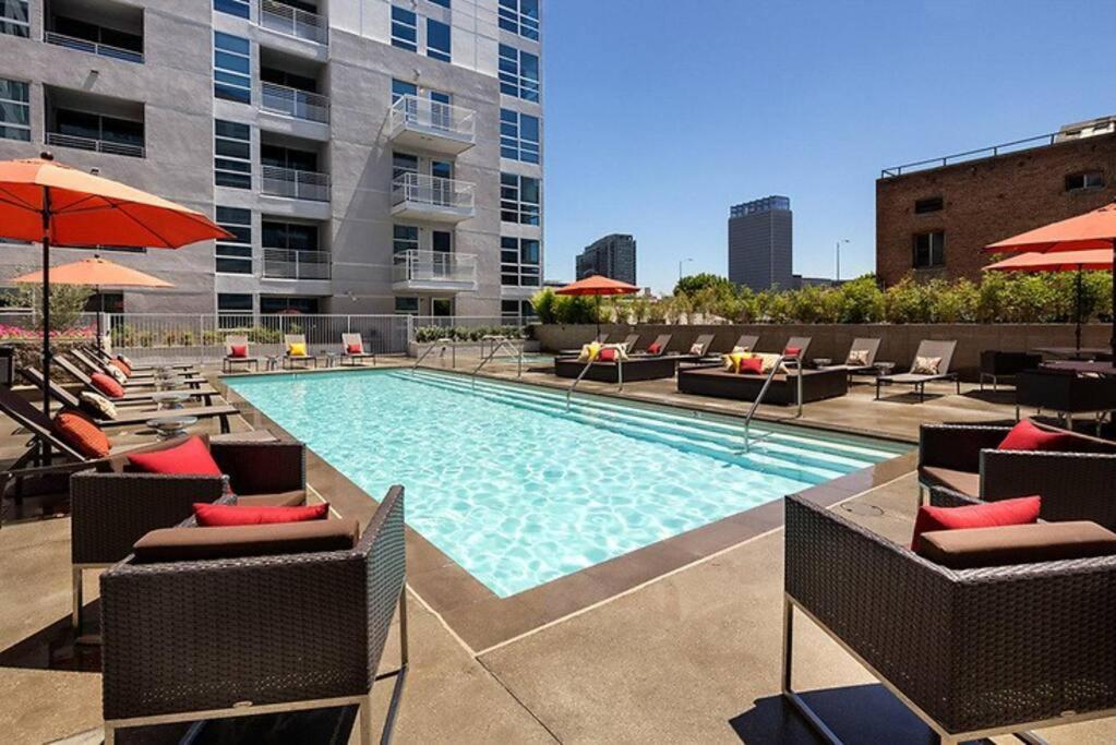June Specials- Suite Spot Dtla- Free Parking For One Car! Los Angeles Ngoại thất bức ảnh