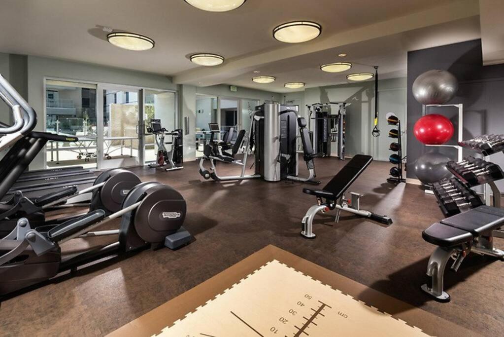 June Specials- Suite Spot Dtla- Free Parking For One Car! Los Angeles Ngoại thất bức ảnh